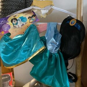 Disney Princess Jasmine Dog Costume, Medium
